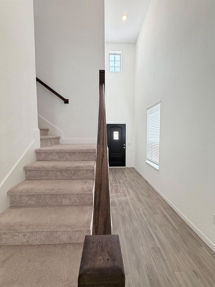 Property Photo:  1020 Laguna Cove Drive  TX 77493 