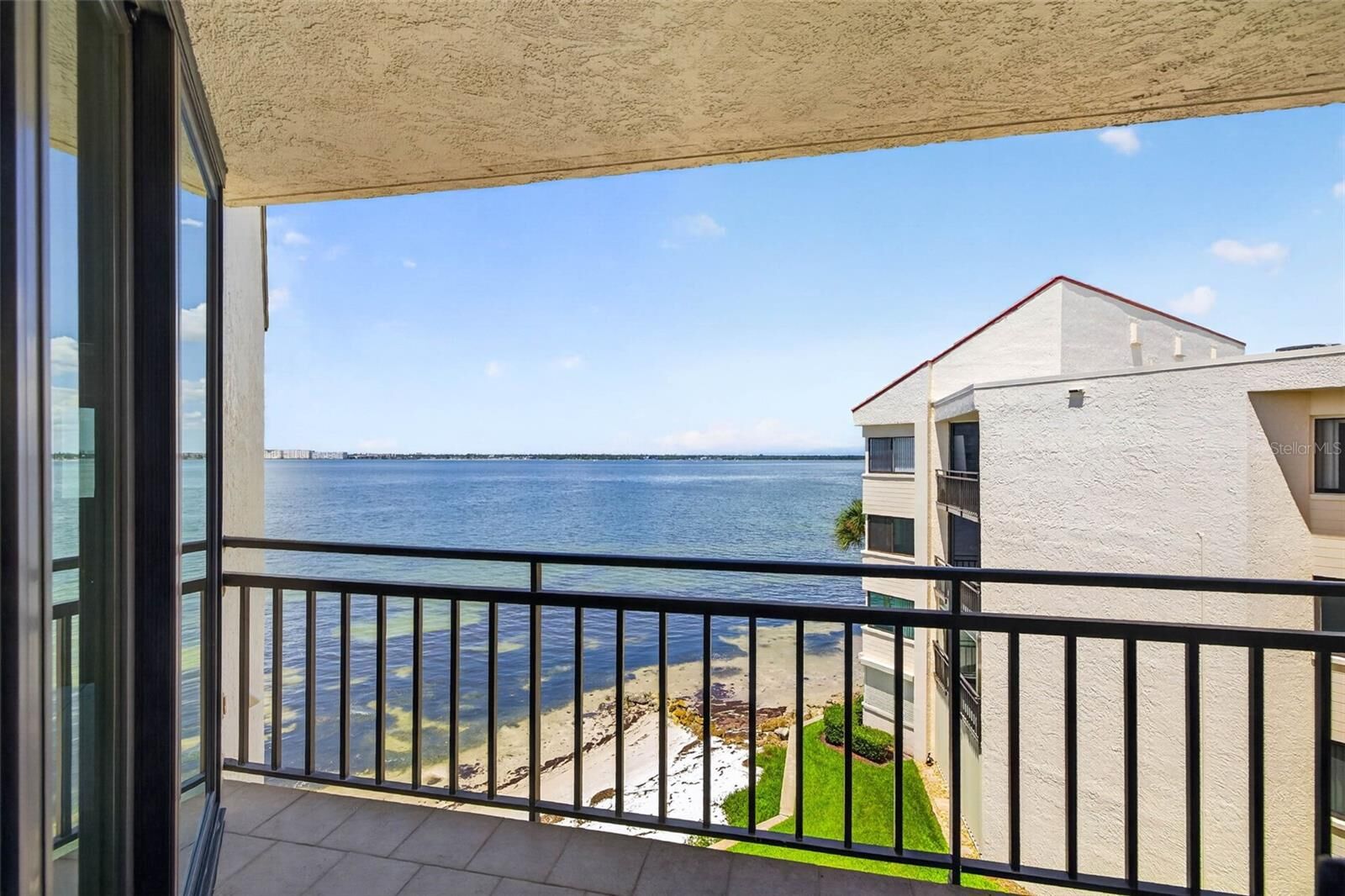 Property Photo:  5541 Puerta Del Sol Boulevard S 412  FL 33715 