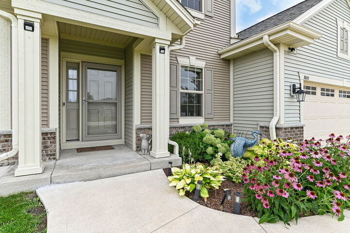 Property Photo:  3805 Yates Dr  WI 53406 