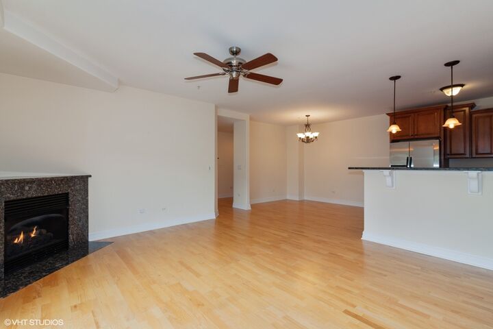 Property Photo: 36 S Cass Avenue 3D IL 60559
