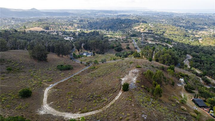 Property Photo:  1190 Montecito Ridge Drive  CA 93420 