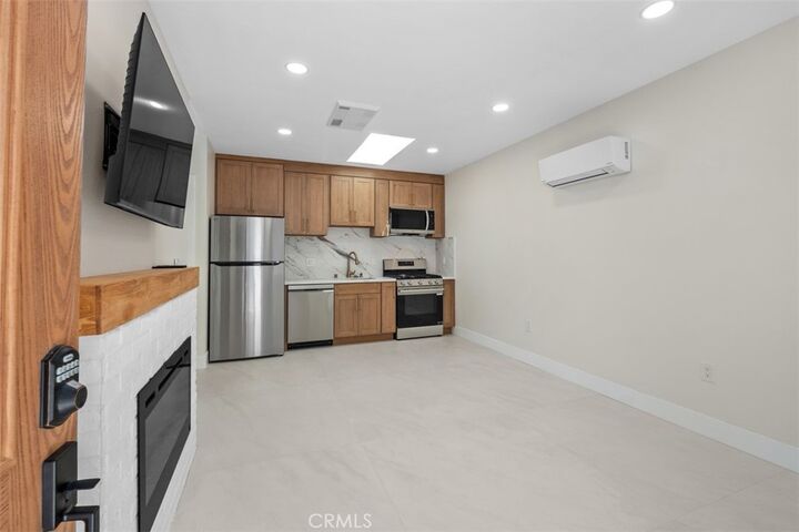 Property Photo: 21312 Bulkhead Circle CA 92646
