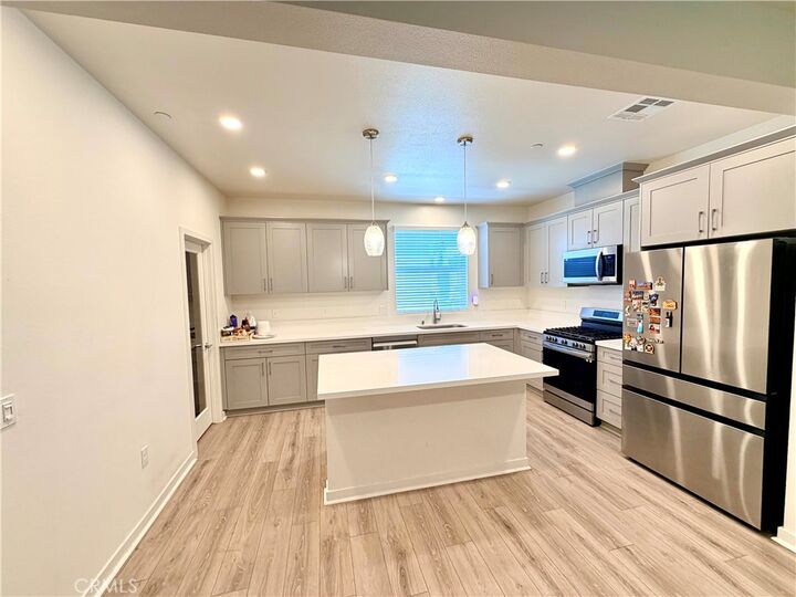 Property Photo:  715 Winchester Drive  CA 93036 