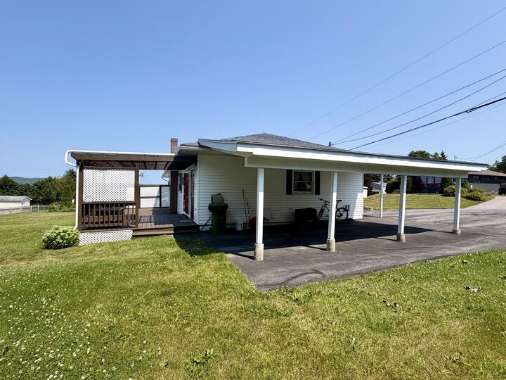 Property Photo:  193 7th Avenue  ME 04756 