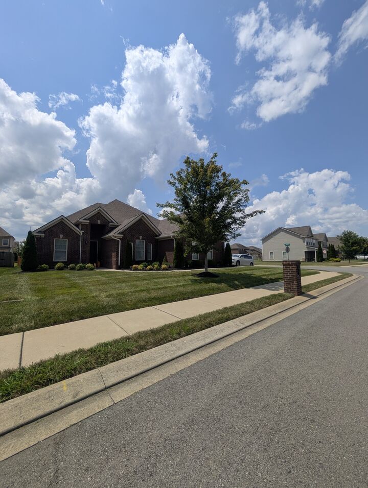 Property Photo:  4757 Kingdom Dr  TN 37128 