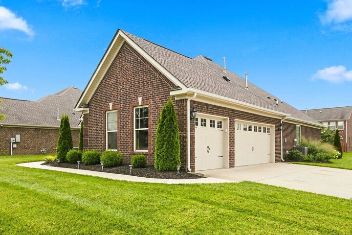 Property Photo: 4757 Kingdom Dr TN 37128