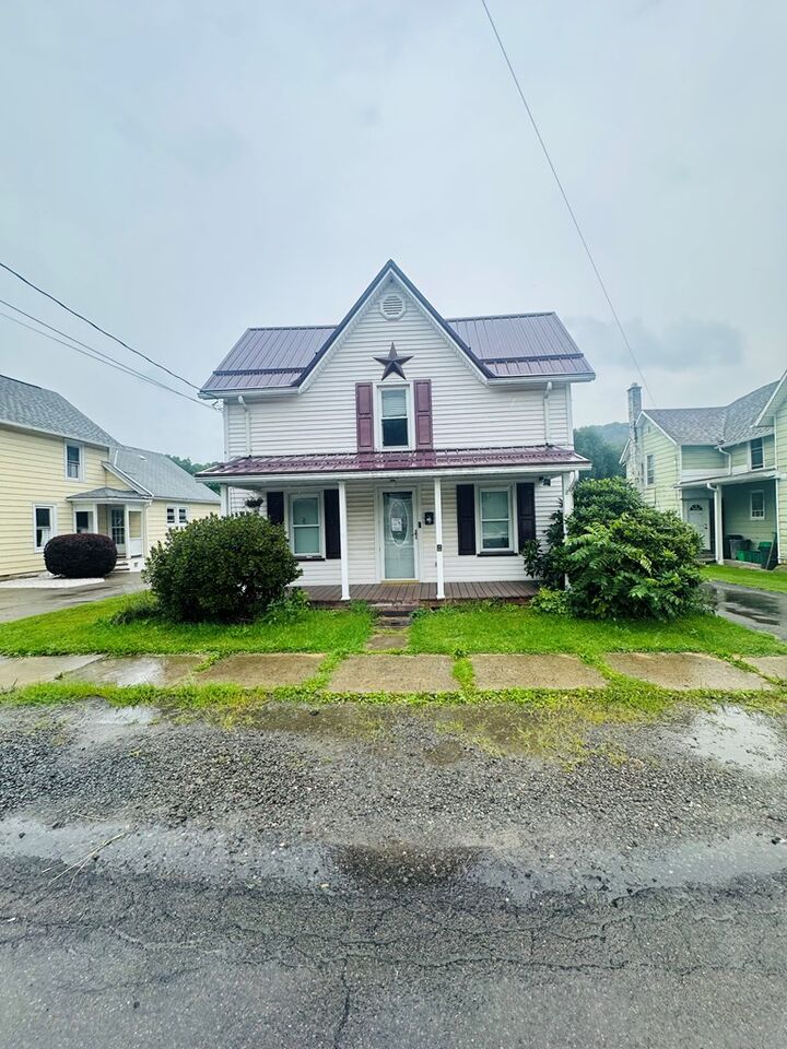 Property Photo: 103 South East St. PA 18840
