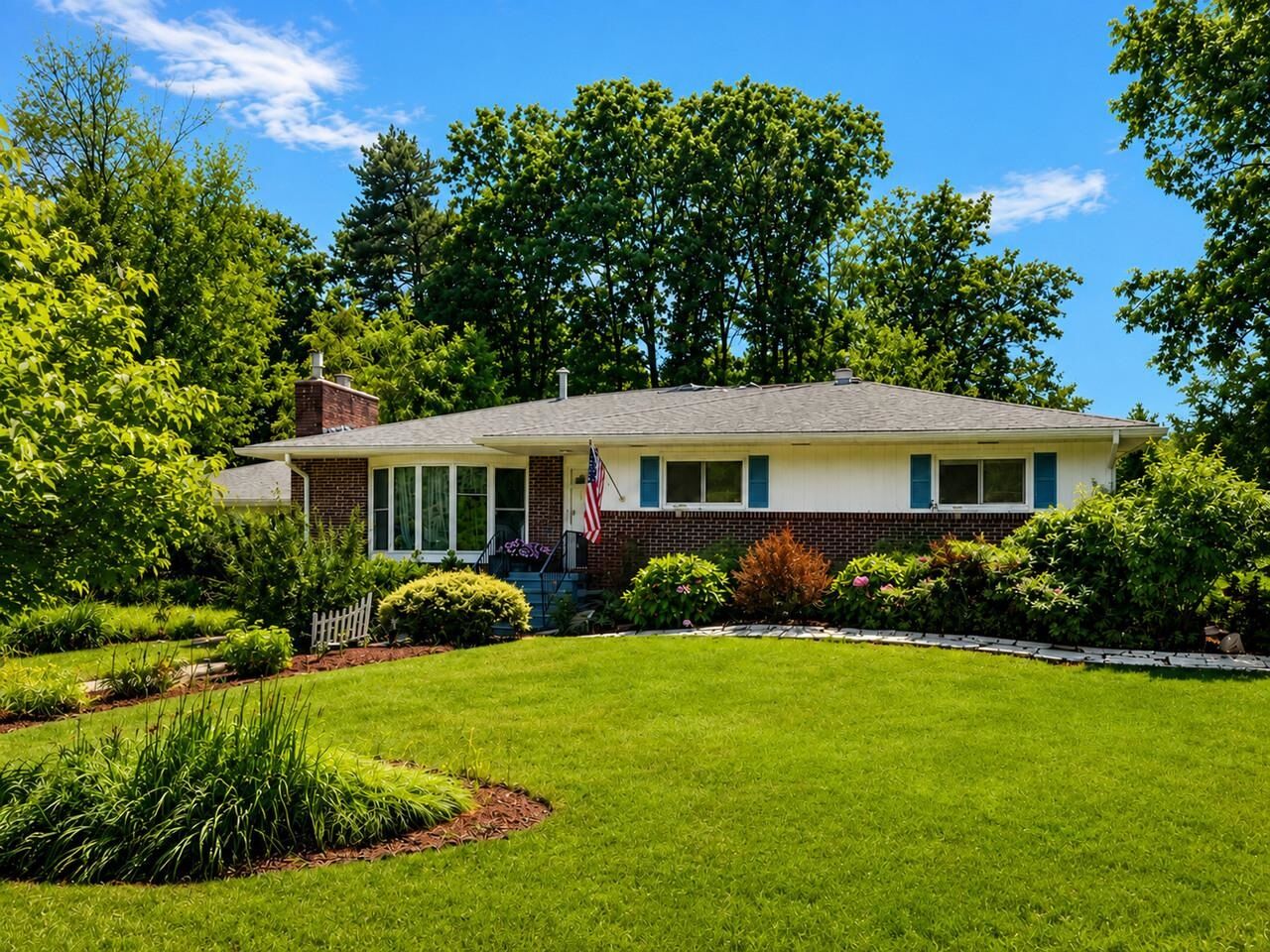 Property Photo:  7 Forest Road  VT 05452 