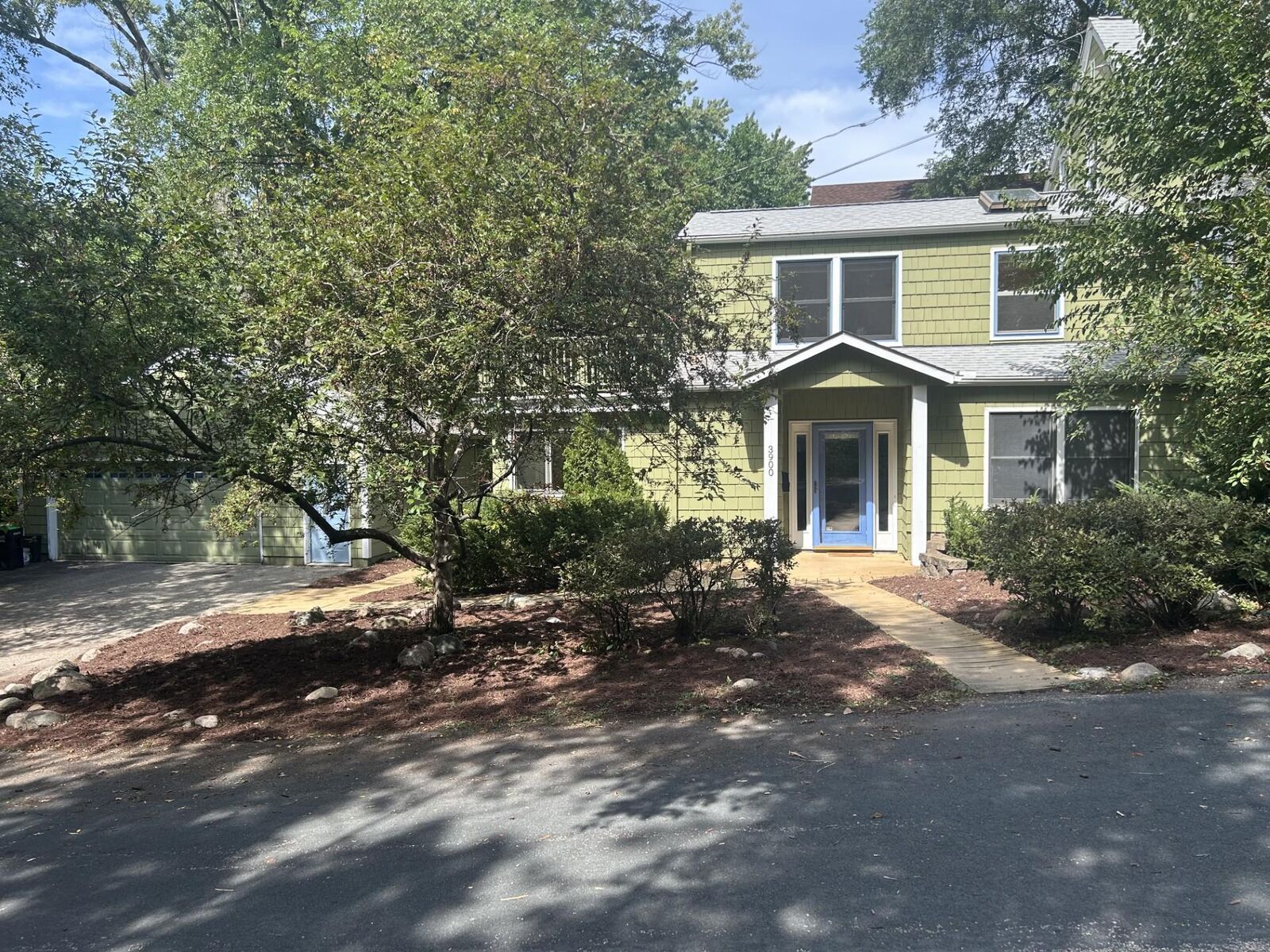 Property Photo:  3900 W 47th Street  MN 55424 