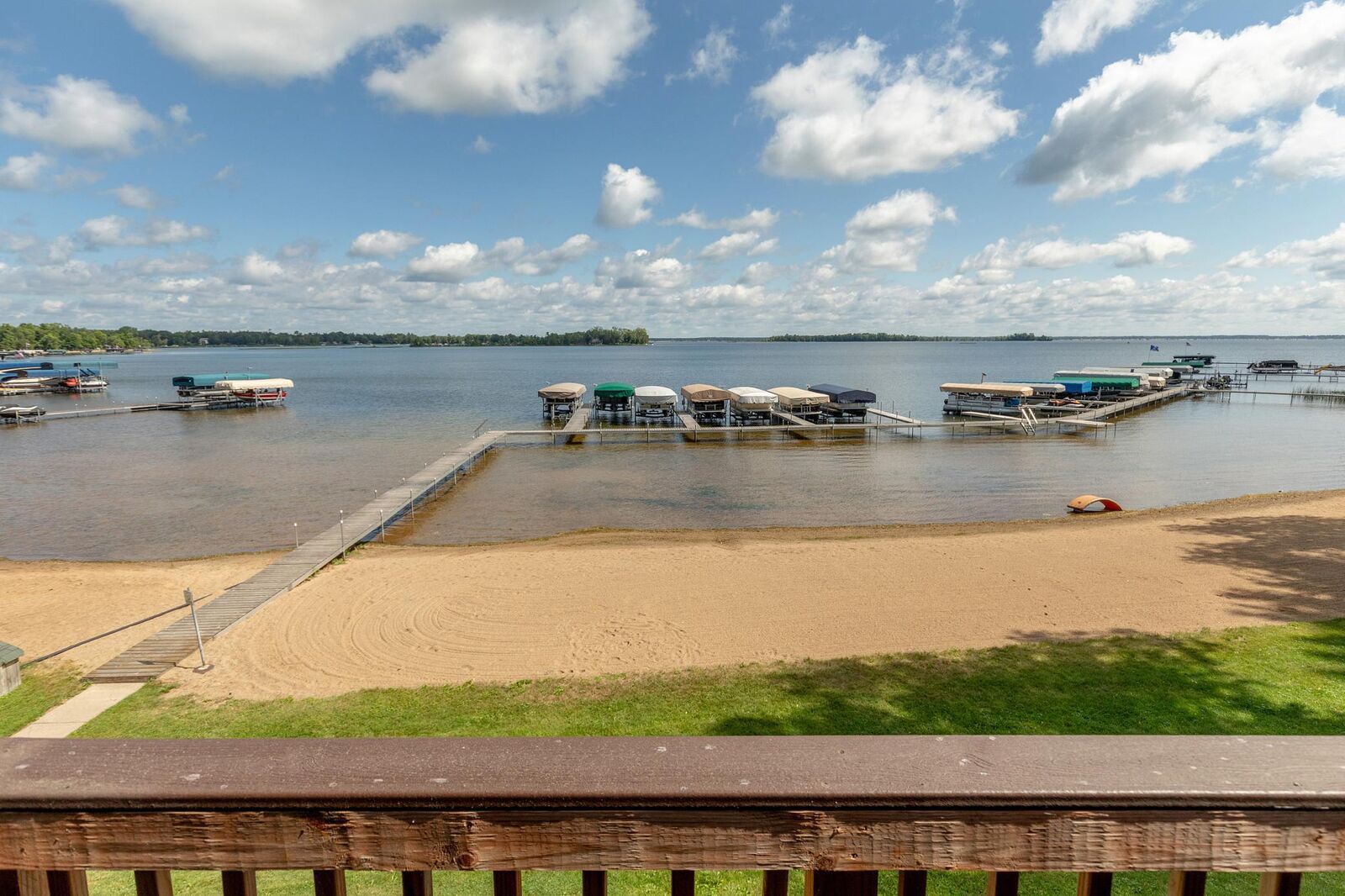 Property Photo:  9212 Edgewater Circle S 202  MN 56472 