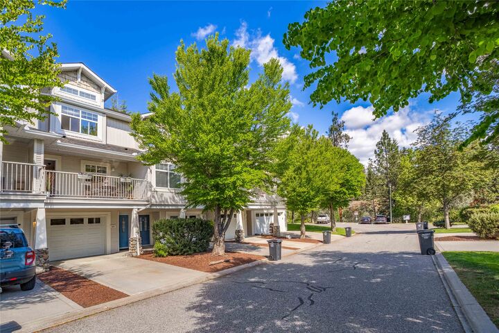 3825 Glen Canyon Drive 104 — photo 1