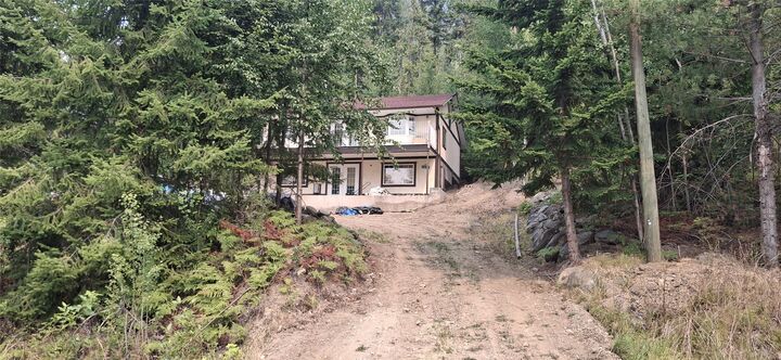7475 Anglemont Way — photo 1
