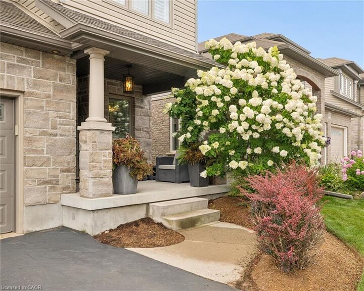 Property Photo:  143 Maplecrest Drive  ON N0B 1M0 