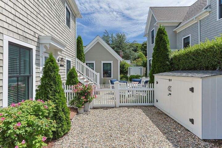 Property Photo:  4 Race Road Unit 4  MA 02657 