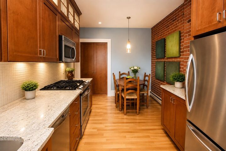 Property Photo:  919 Beacon St 2  MA 02215 