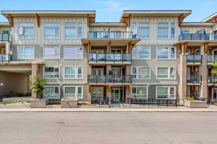 Property Photo: 721 4 Street NE 231 AB T3E 3S7