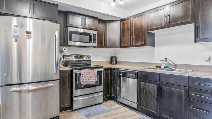 Property Photo: 2781 Chinook Winds Drive SW 14103 AB T4B 3S5