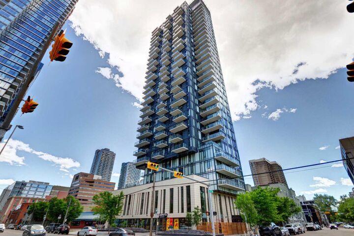 Property Photo:  1010 6 Street SW 3004  AB T2R 1B4 