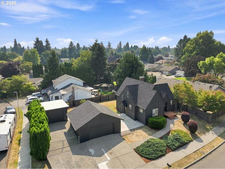 Property Photo: 10505 NW 26th Ave WA 98685