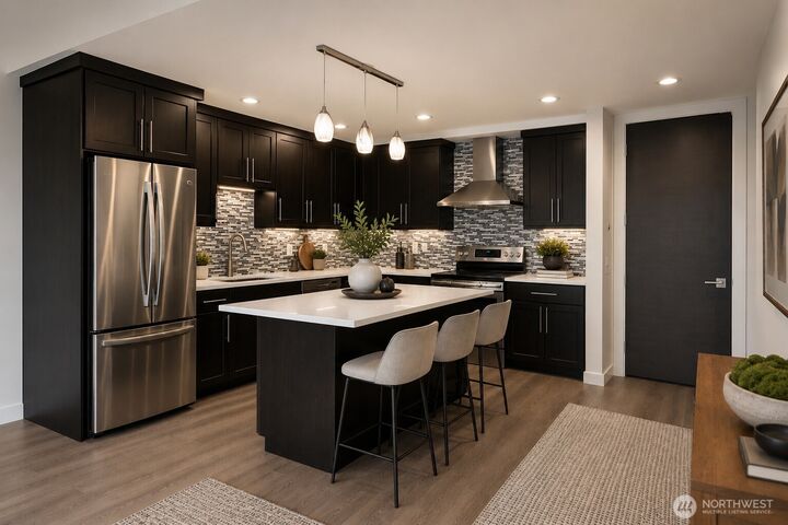 Property Photo:  2125  Western Avenue 3  WA 98121 