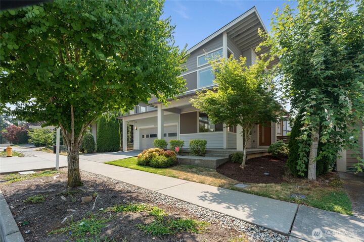 Property Photo: 10721 SE 187th Place WA 98055
