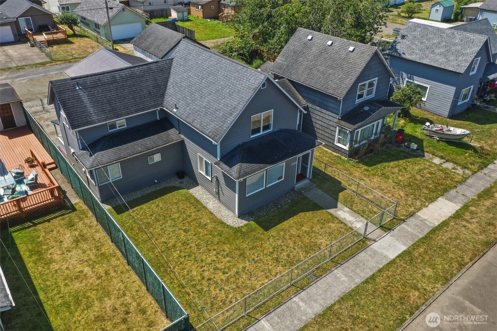 Property Photo:  1120  3rd Street  WA 98537 