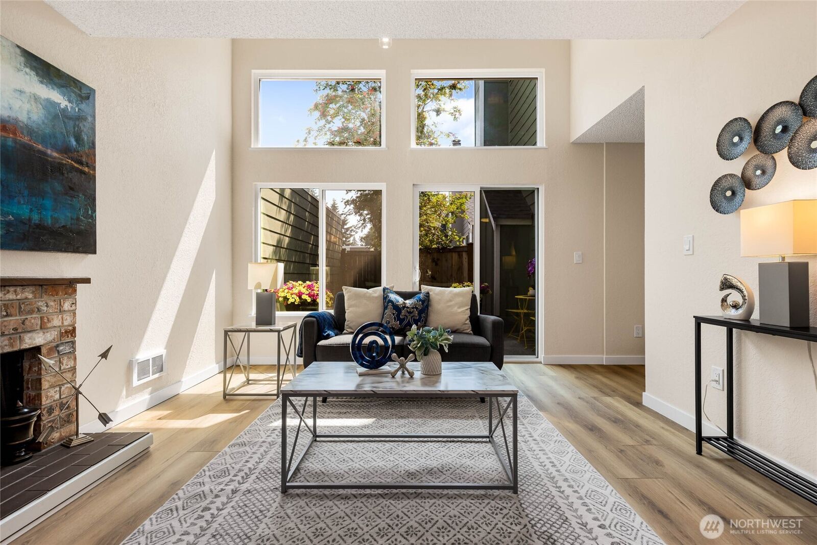 Property Photo:  8408  25th Avenue SW D  WA 98106 