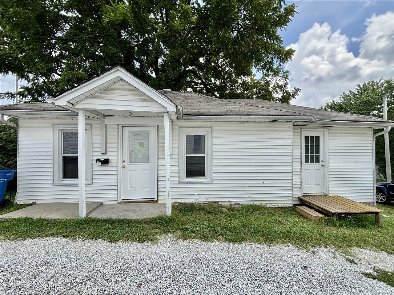 Property Photo: 212 N Franklin Street KY 42141