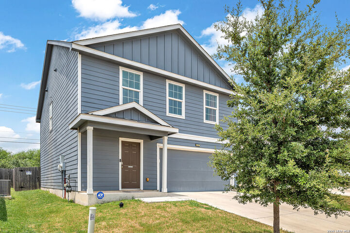 Property Photo: 9843 Littleton Grist TX 78254