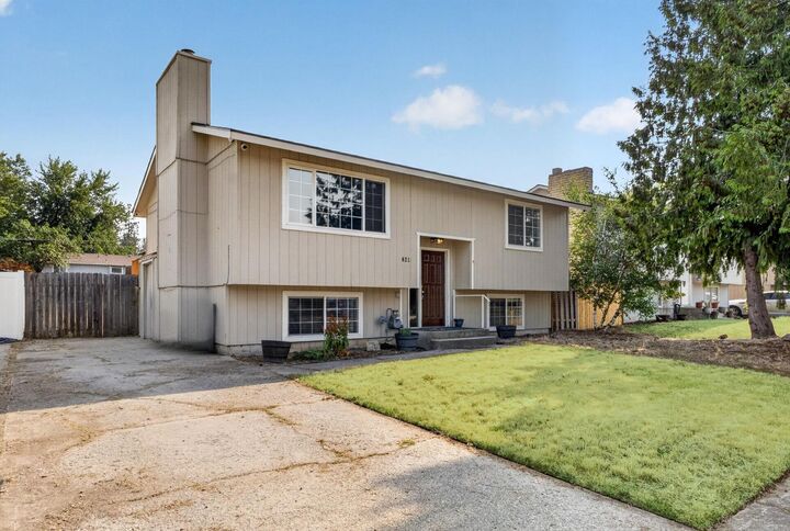Property Photo:  4212 E 24th Ave  WA 99223 