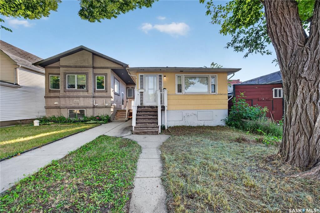Property Photo:  1812 Ottawa Street  SK S4P 1P4 