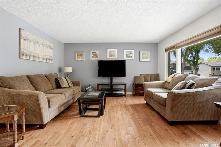 Property Photo: 60 Krivel Crescent SK S4R 5C5