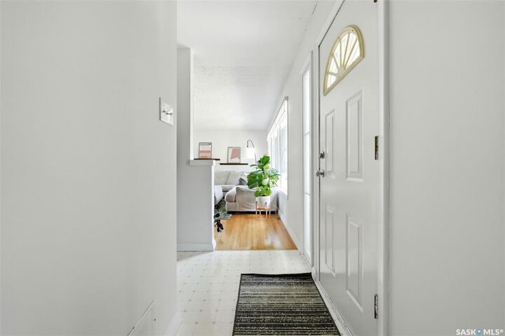 Property Photo: 3902 Qu'Appelle Drive SK S4S 0C9