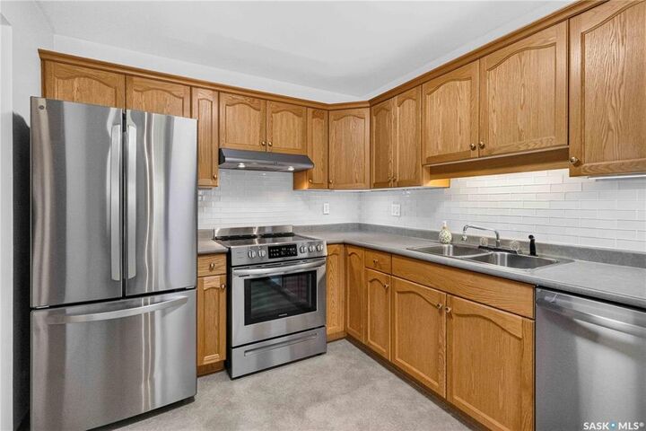 Property Photo:  312 108th Street W 216  SK S7N 1P8 