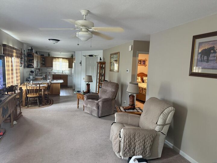 Property Photo:  4 Walnut Street  OH 45628 