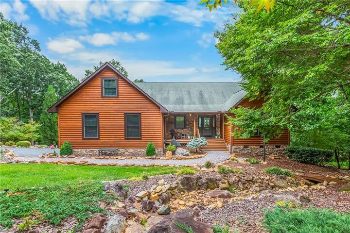 Property Photo:  1399 Caraway Summit Trail  NC 27350 