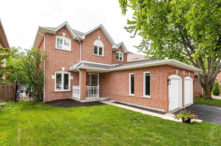 Property Photo: 822 Surin Court ON L3Y 8R4