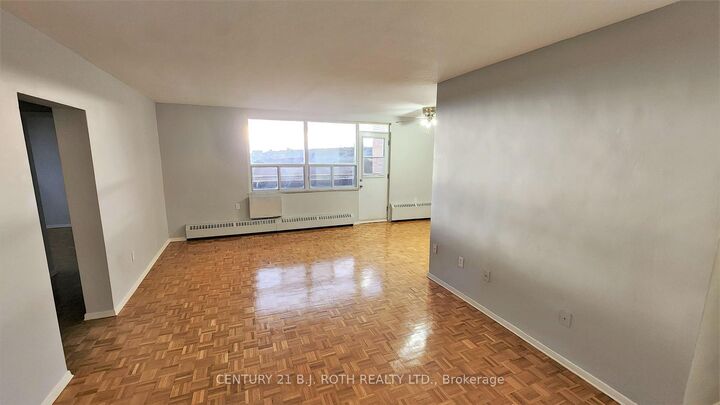 Property Photo:  37 Peel Street 808  ON L4M 3L1 