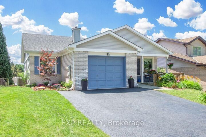 153 Oneida Place — photo 1