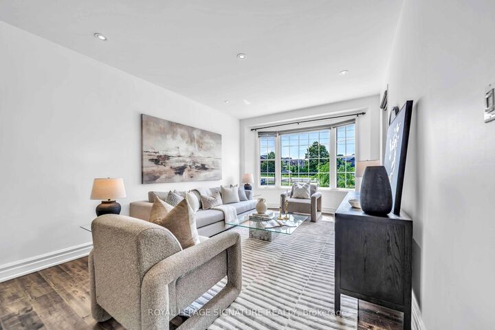 Property Photo: 81 Bulmer Crescent ON L3X 3K1