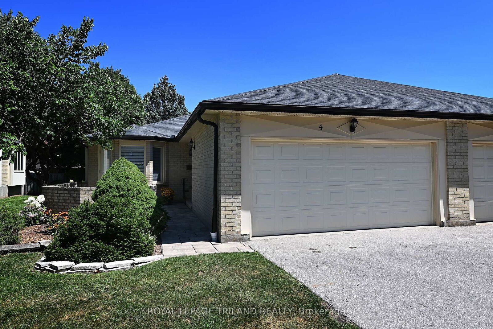 Photo de la propriété: 94 Pine Valley Gate 4 ON N6J 4P7