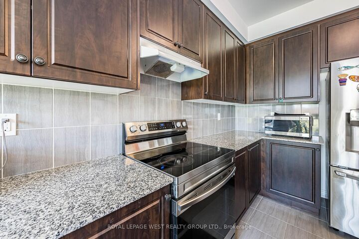 Property Photo: 1278 Aquarius Trail ON L1X 0L9
