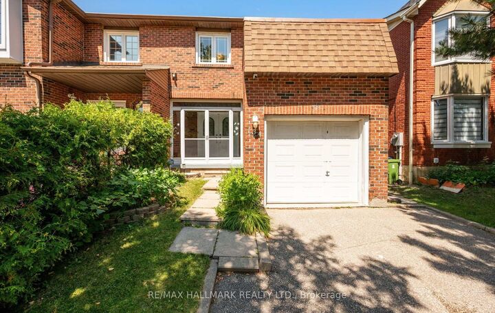 Property Photo: 154 Robert Hicks Drive ON M2R 3R5