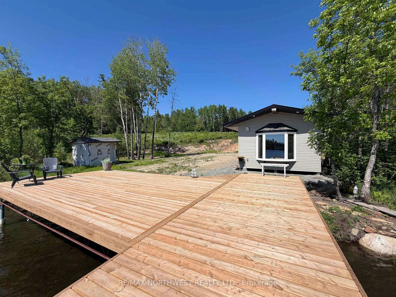 Property Photo: 237 Nickel Lake Shores Road ON P9A 3M3