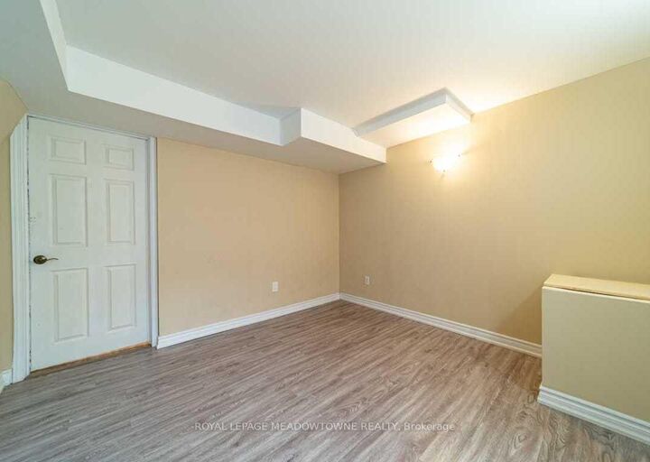 Property Photo: 1036 Yates Drive ON L9T 6A7