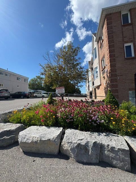 Photo de la propriété: 108 Water Street 302 ON L9L 1R2