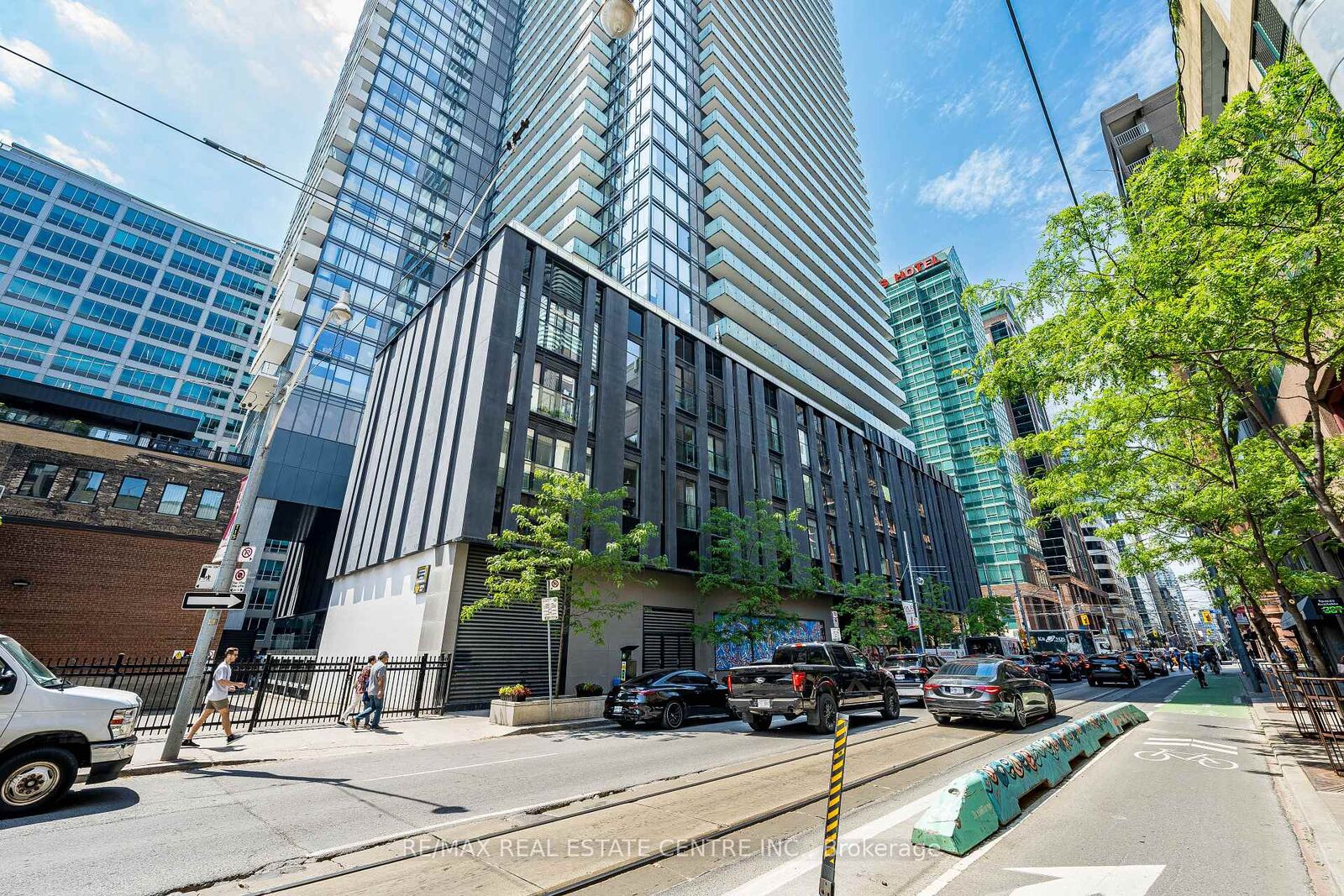 Property Photo: 25 Richmond Street E 312 ON M5C 1N7