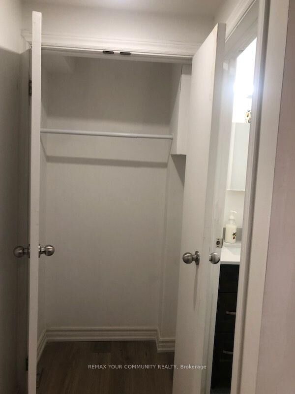 Property Photo:  231 Raymerville Drive Basement Unit 2  ON L3P 6S2 