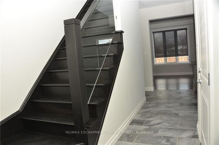Property Photo:  380 Lake Street 43  ON L3M 0E8 