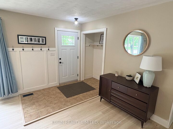 Property Photo: 17 Butler Drive ON N5R 4Y9